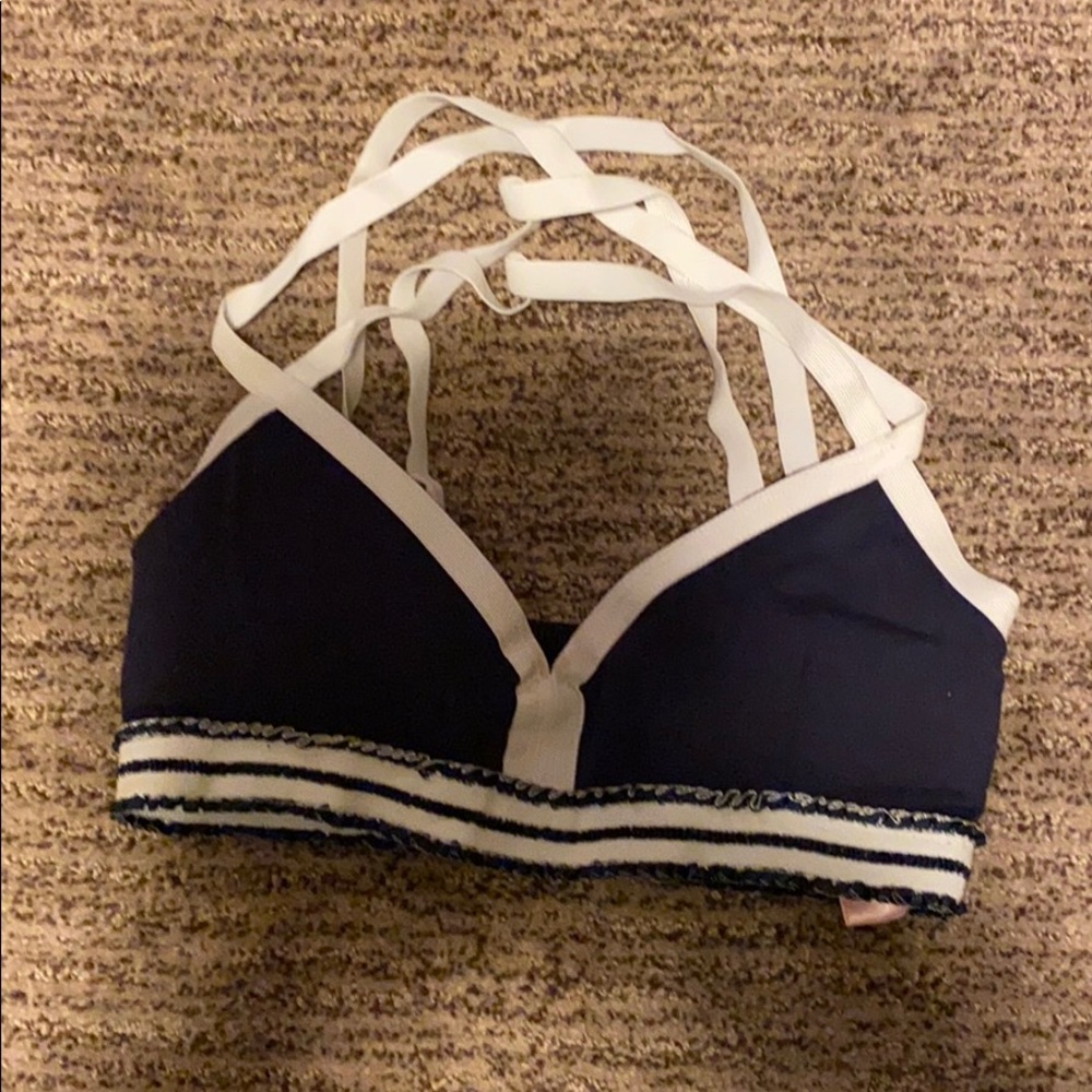 Bombshell xs bra